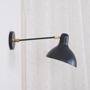 Mantis Wall Lamp