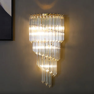 Amici Wall Lamp