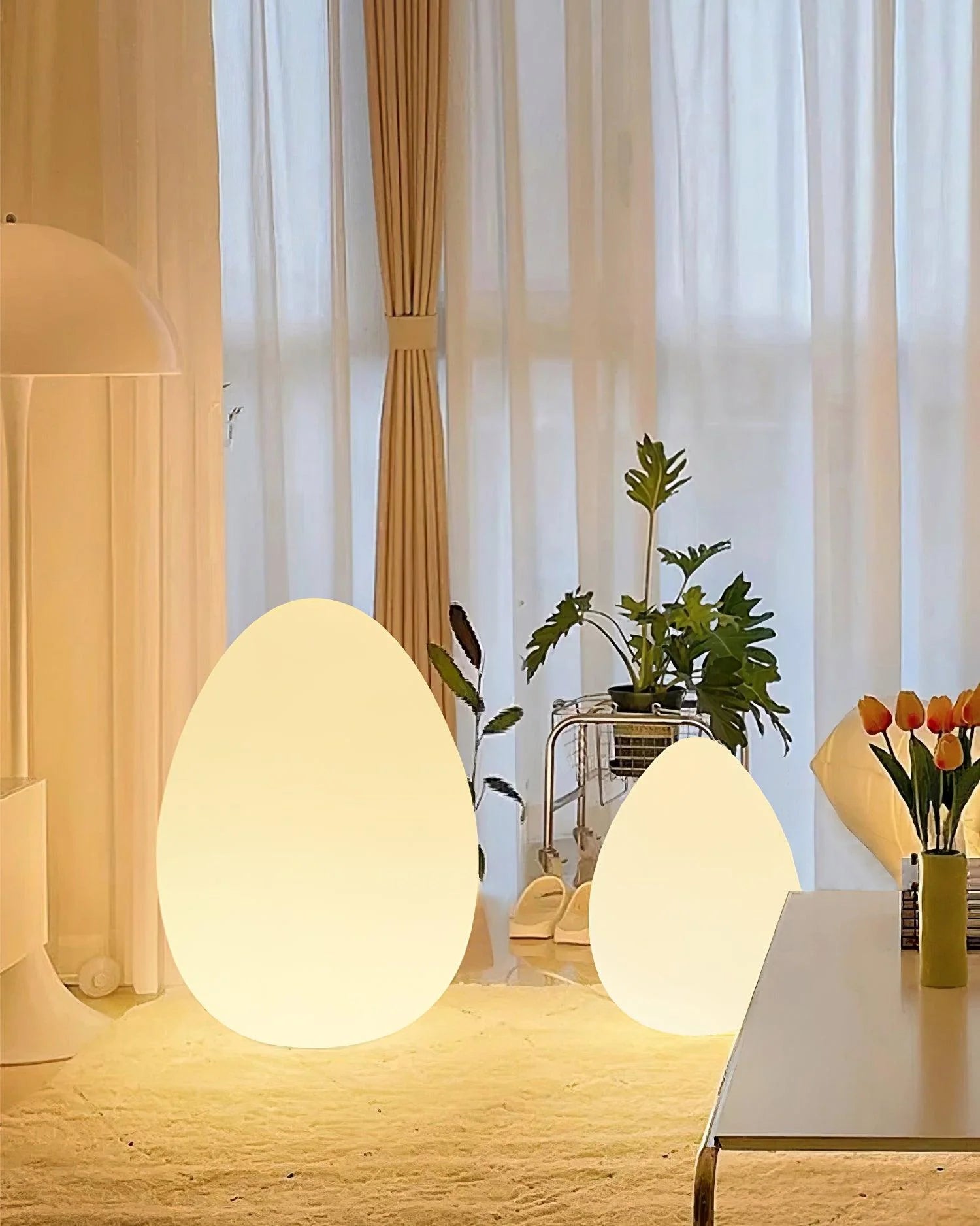 Egg Table Lamp