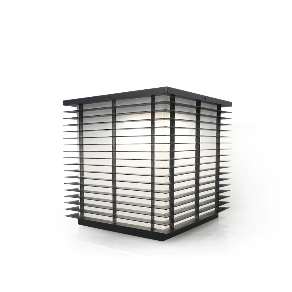 Dojo Lantern Outdoor Lamp With Solar Panel