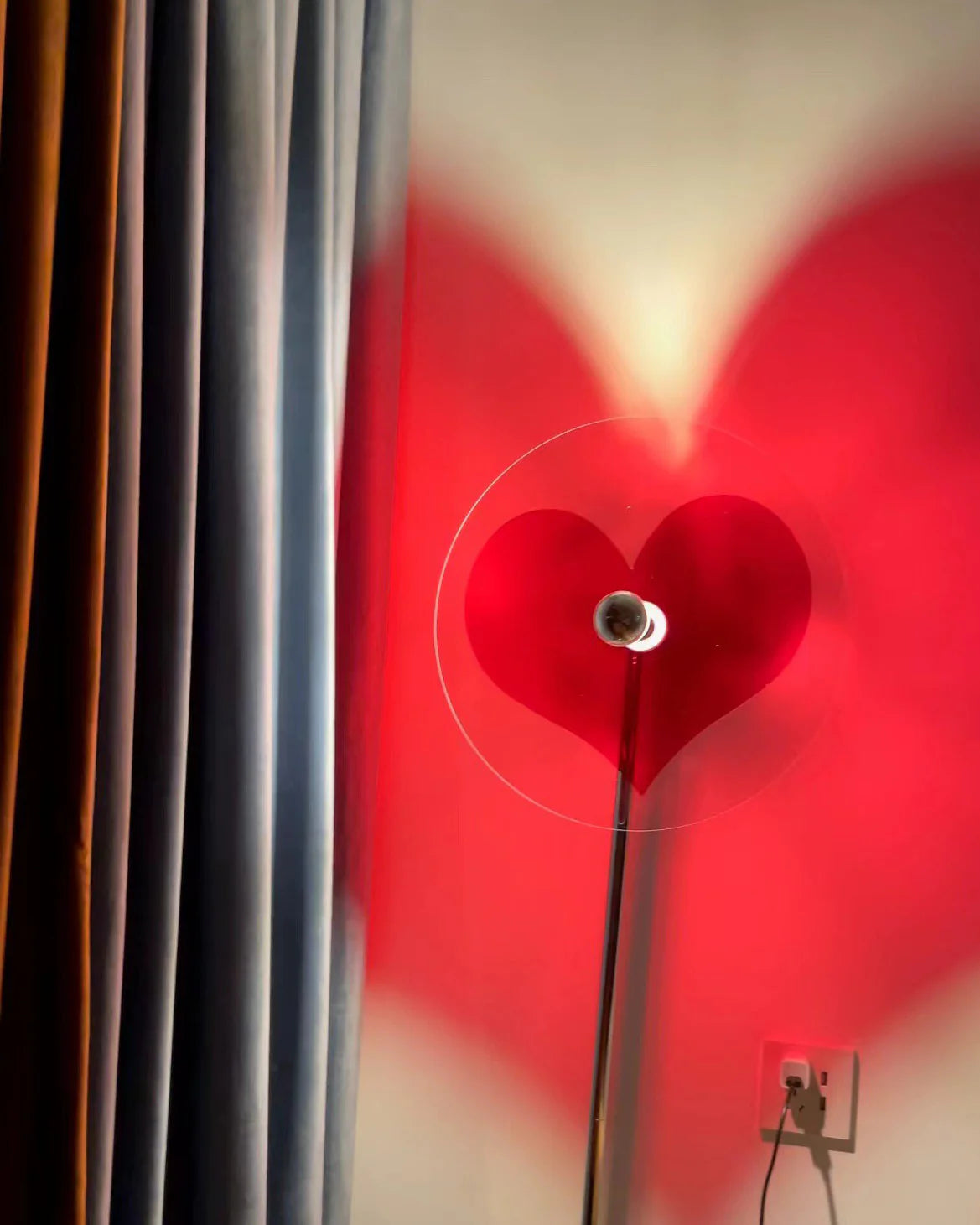 Heart Atmosphere Floor Lamp