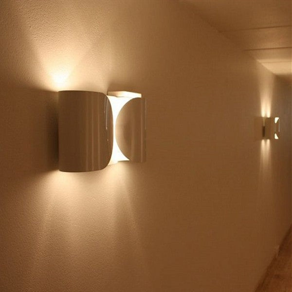 Foglio Wall Lamp