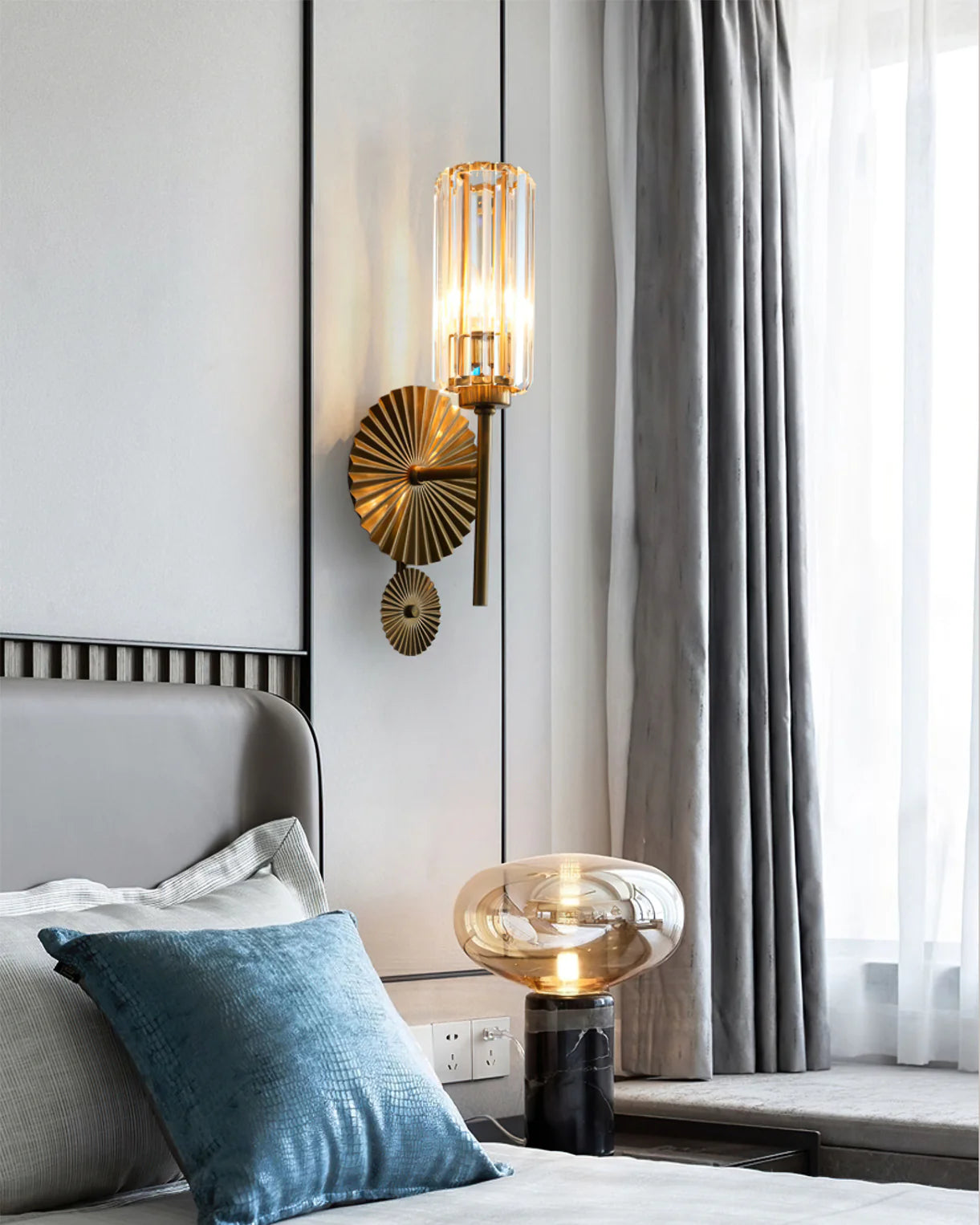 Cecily Wall Lamp