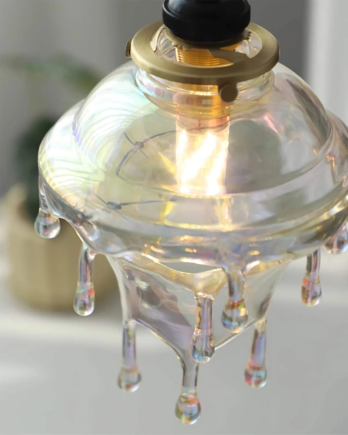 Water Droplets Resin Pendant Lamp