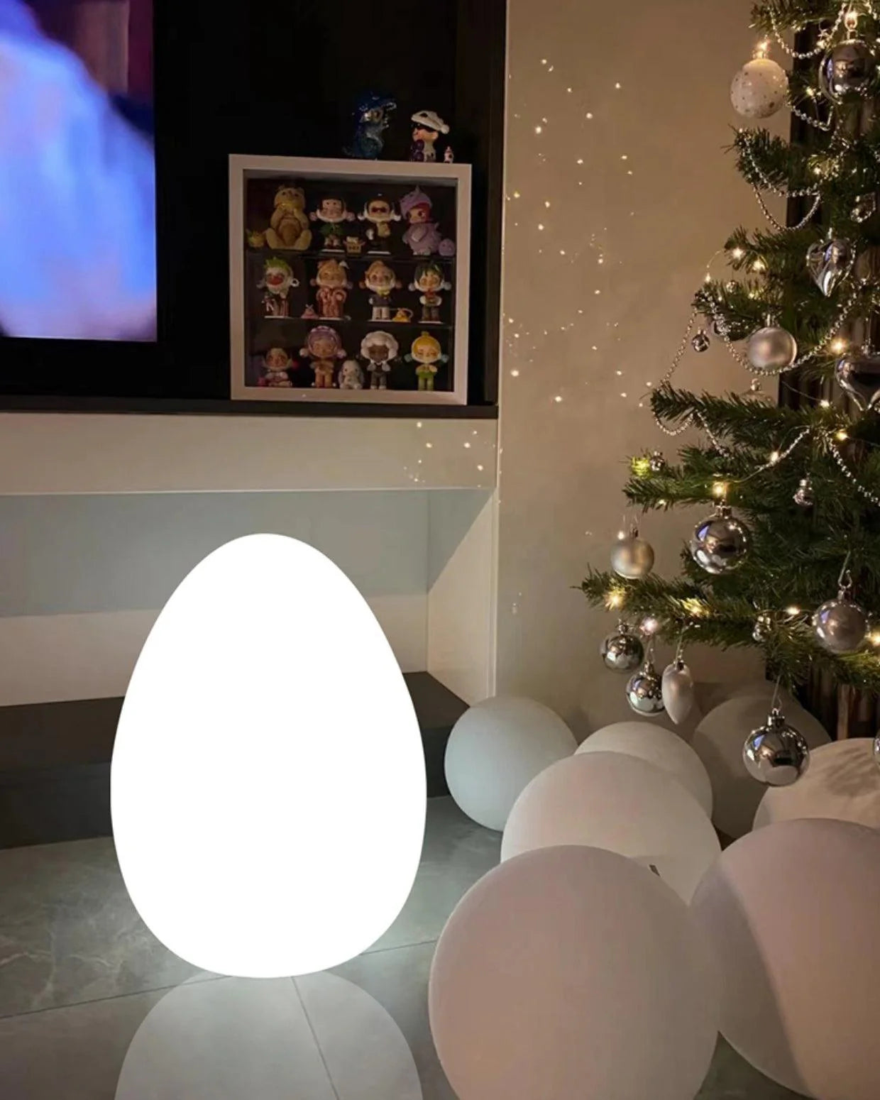 Egg Table Lamp