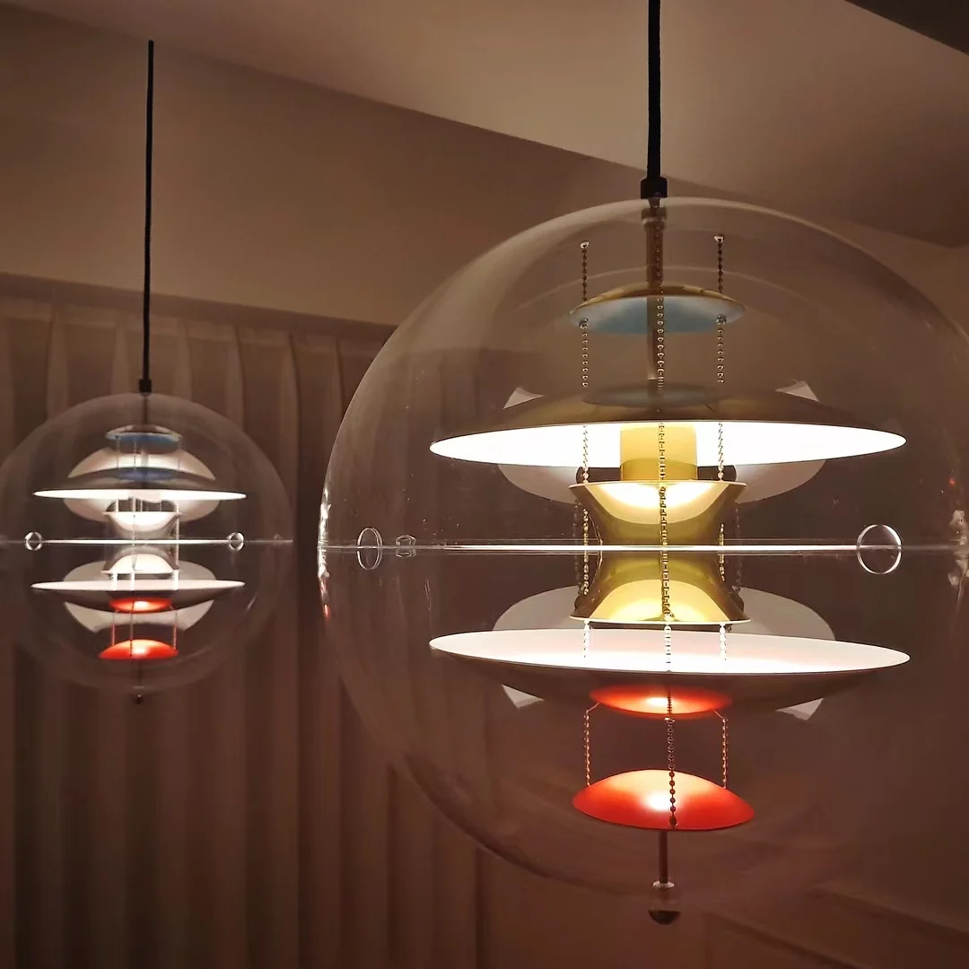 VP Globe Pendant Light