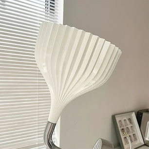 E Wall Lamp