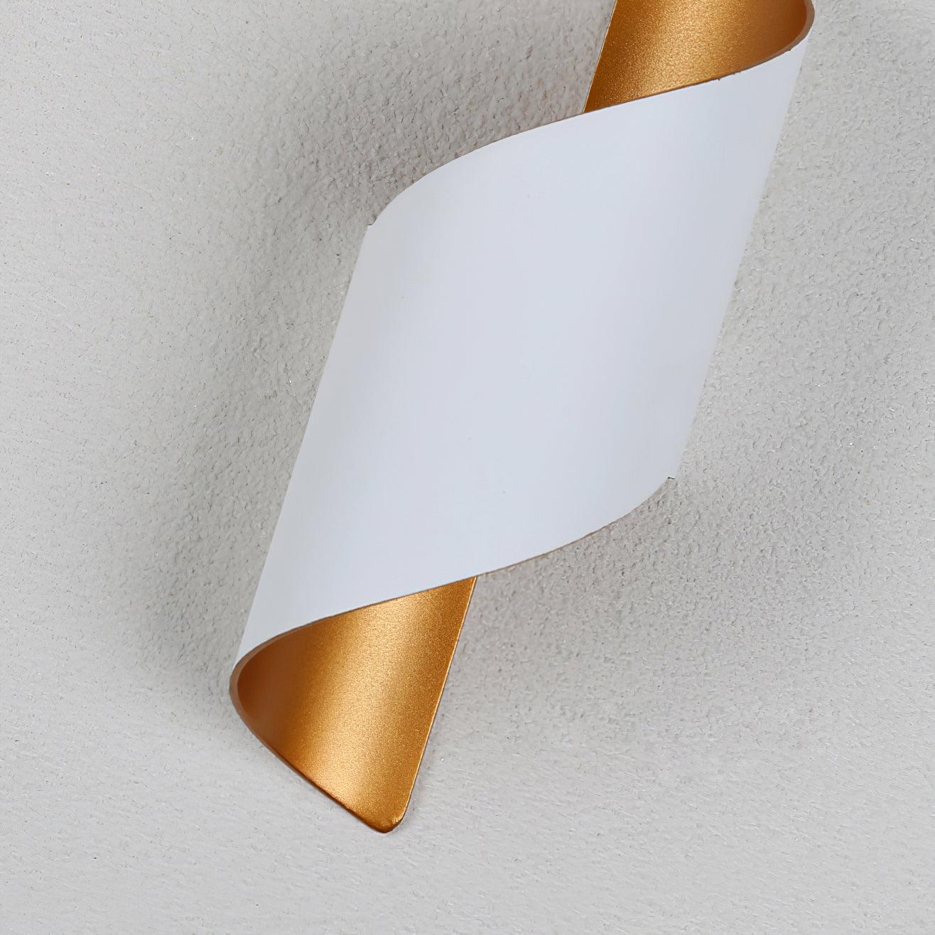 Helix Wall Lamp