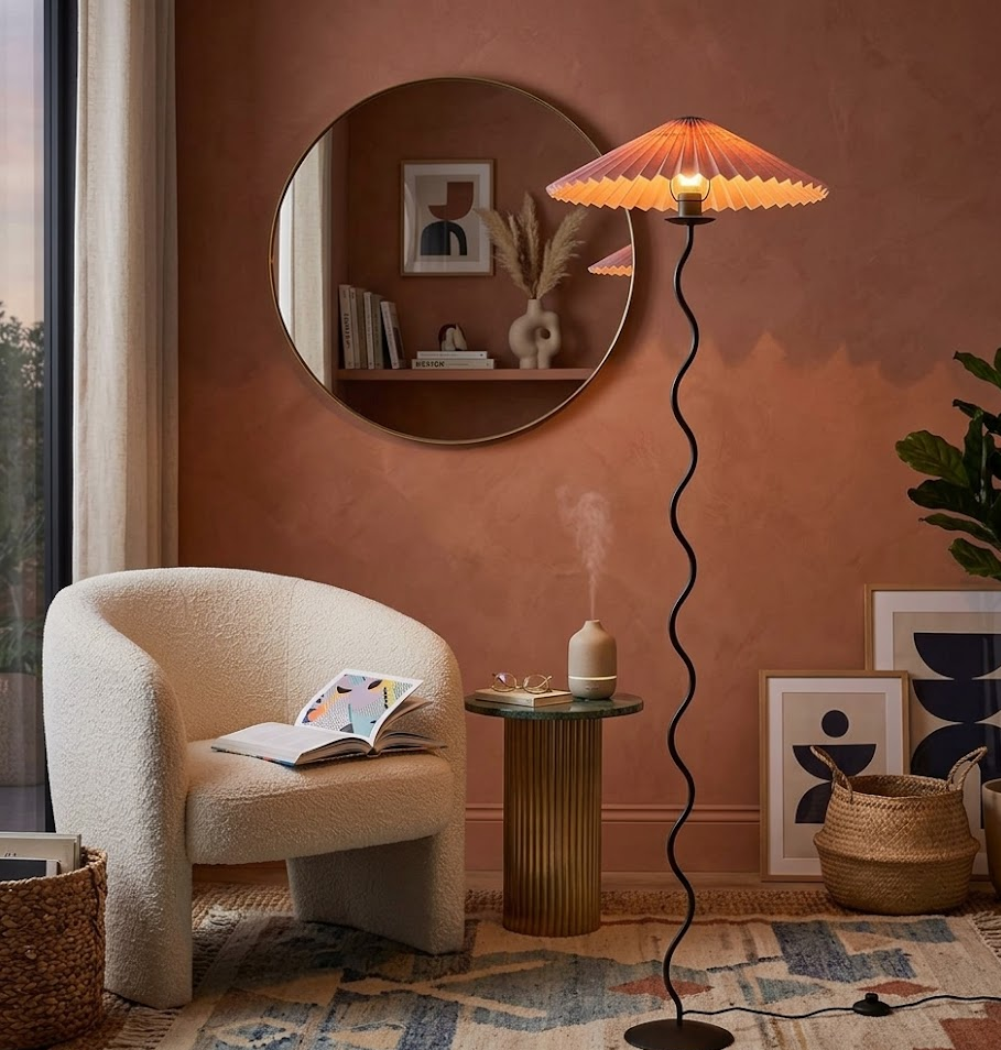 Wiggly Pleated Floor Lamp