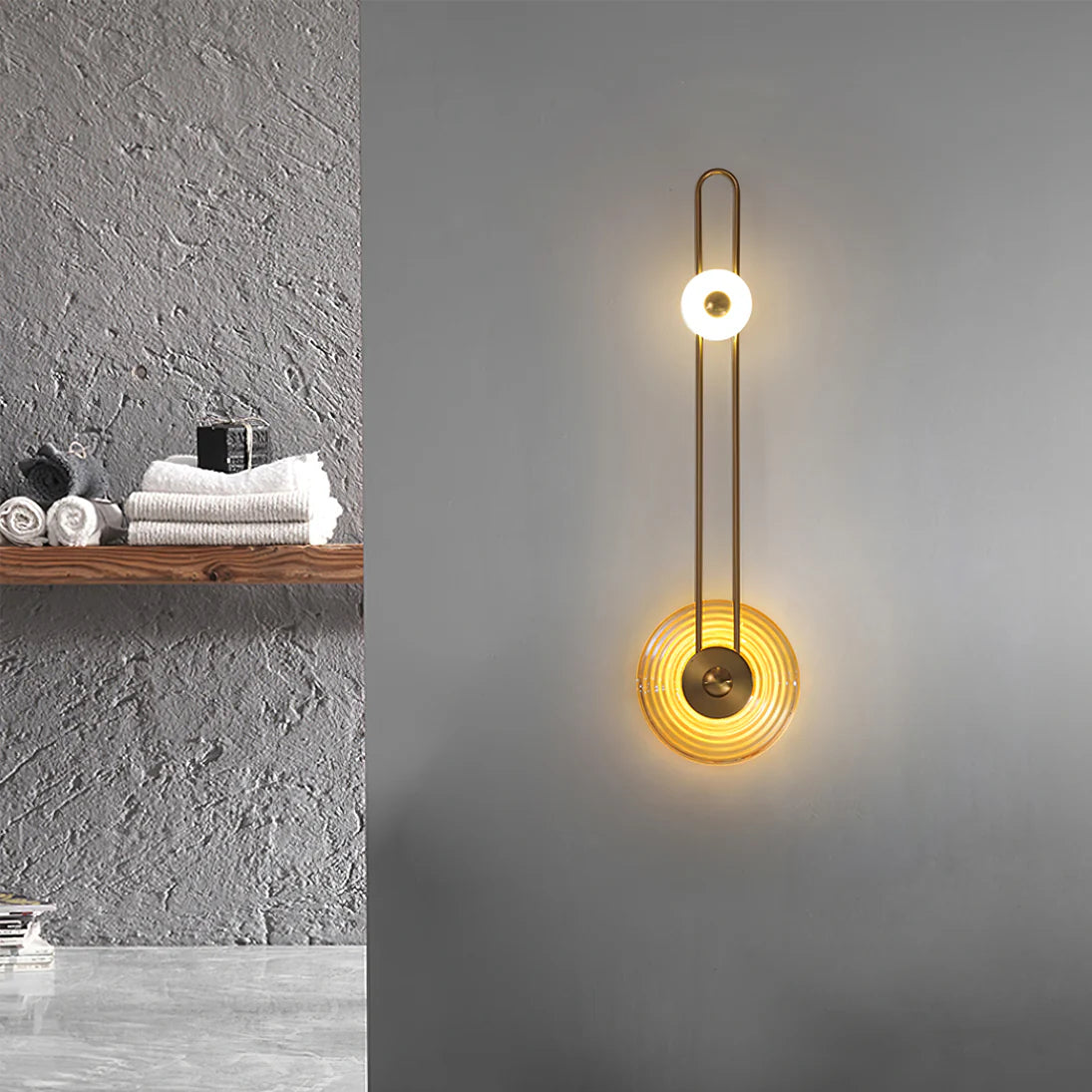 Gaia Wall Lamp