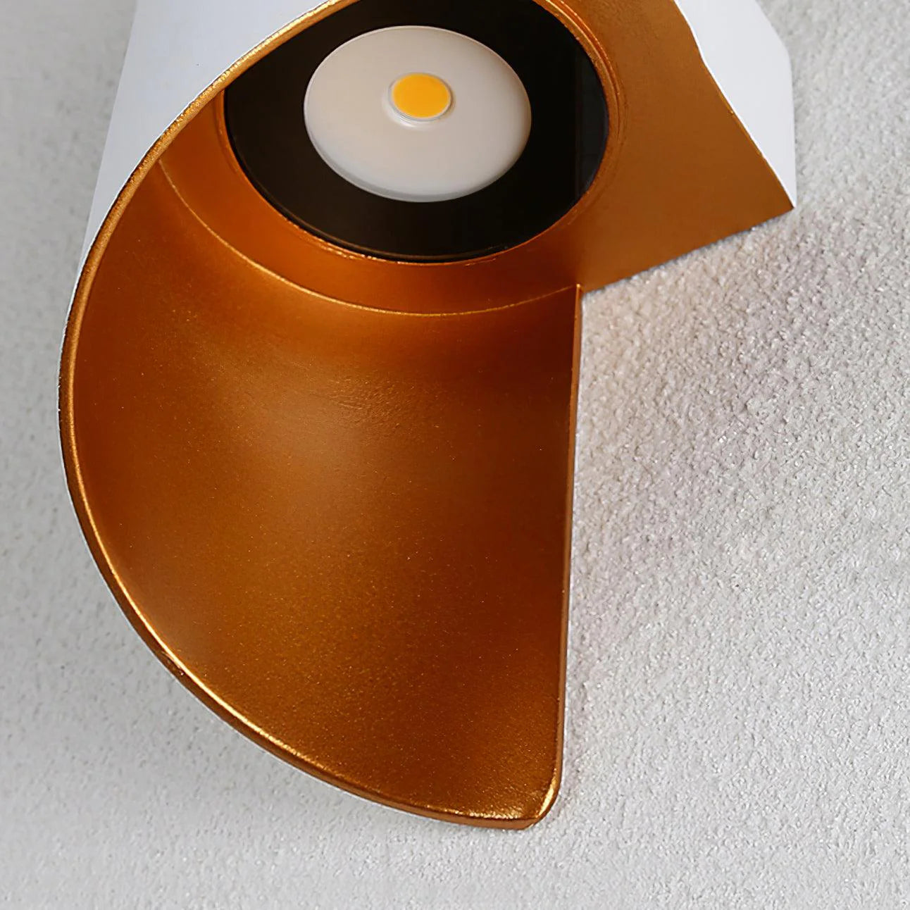 Helix Wall Lamp