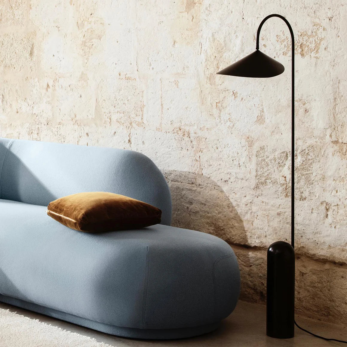 Arum Floor Lamp