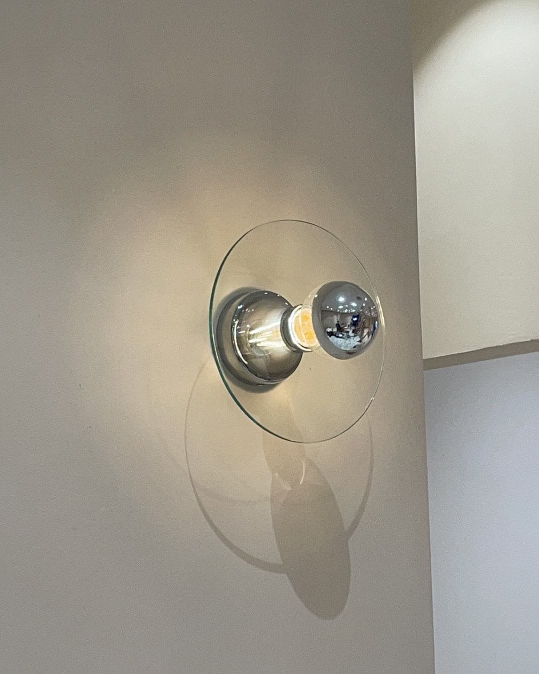 Taly Wall Lamp