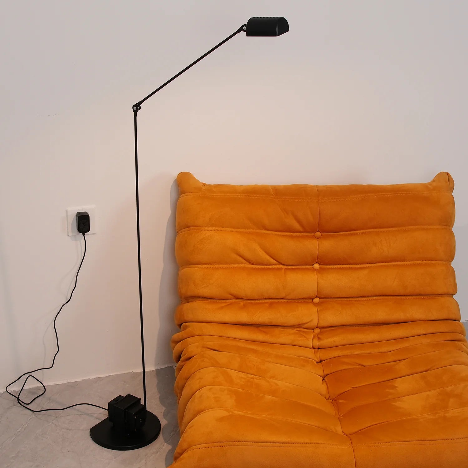 Daphines Floor Lamp