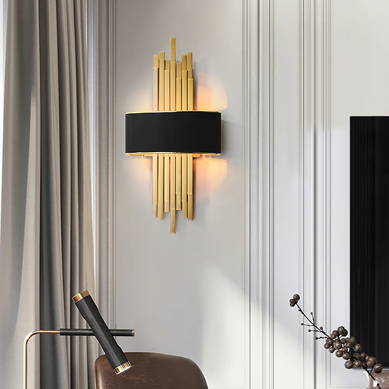 Laurina Wall Lamp