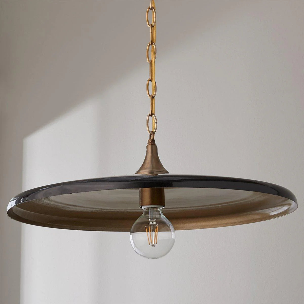 Julia Victor Pendant Lamp