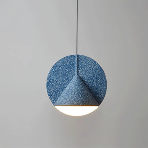 Ossa Resin Pendant Lamp