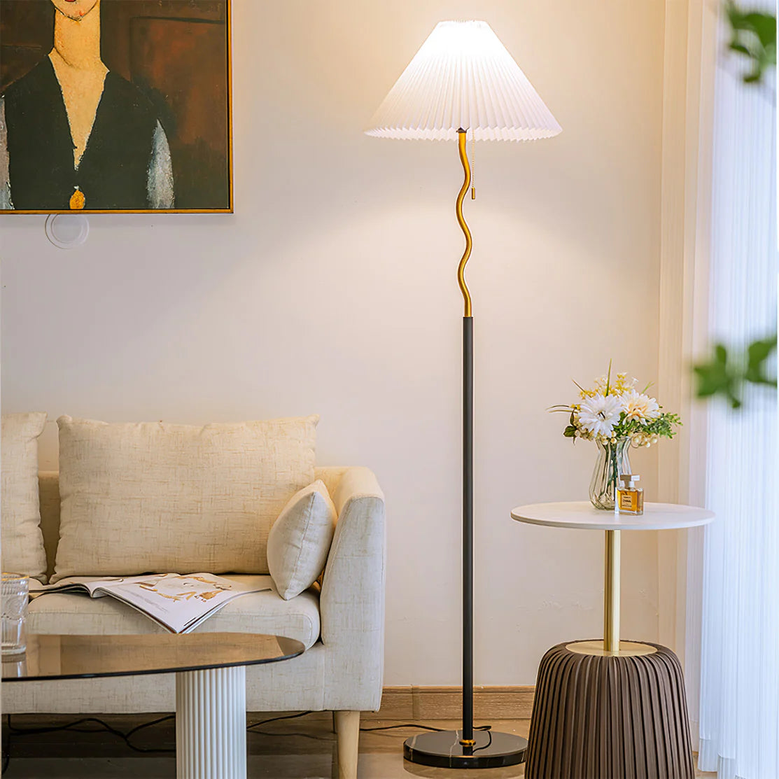 DyAn Floor Lamp