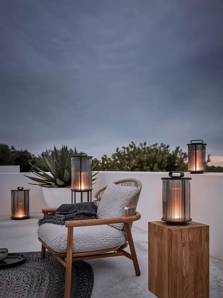 Line Glass Lantern Solar Floor Lamp