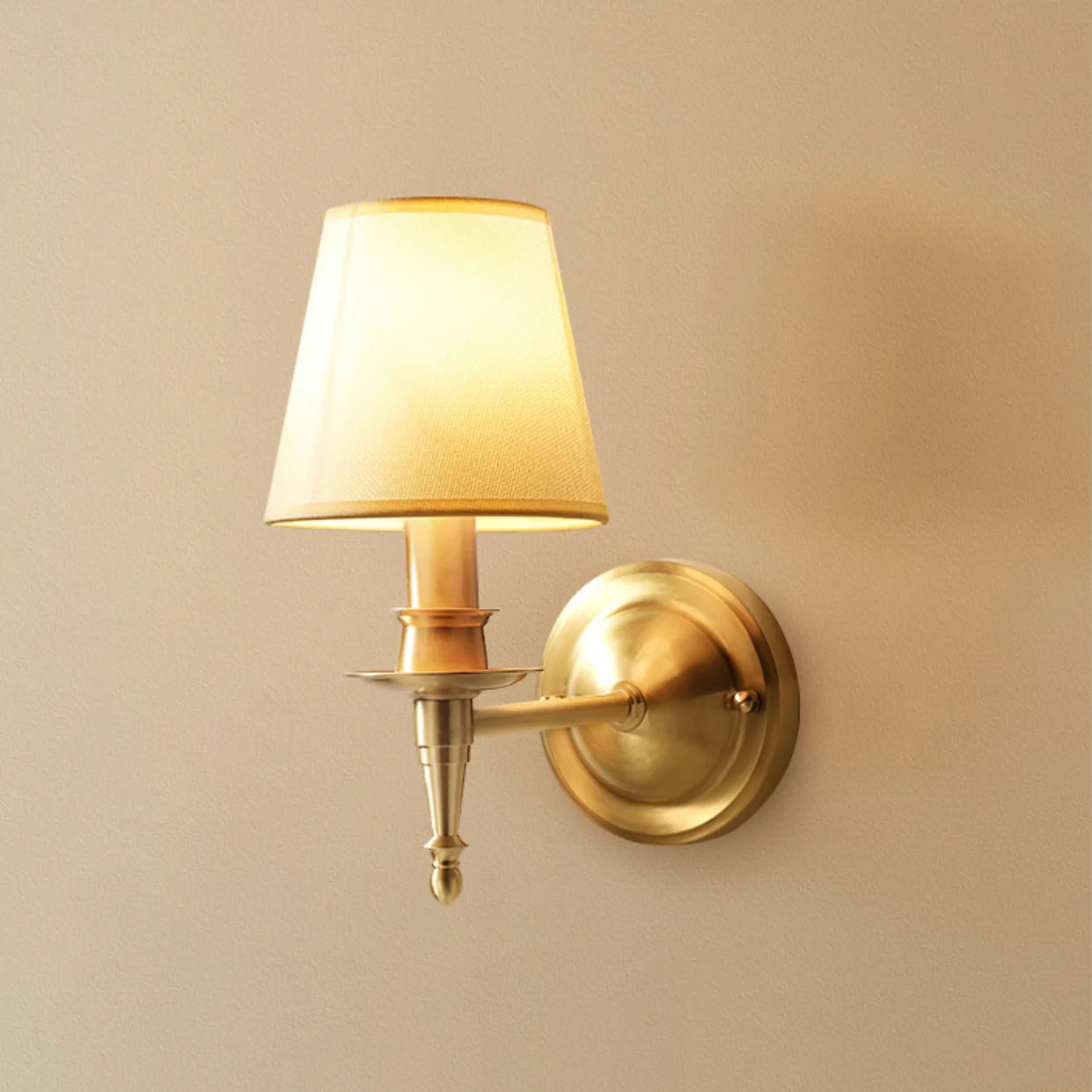 Antique Brass Wall Lamp