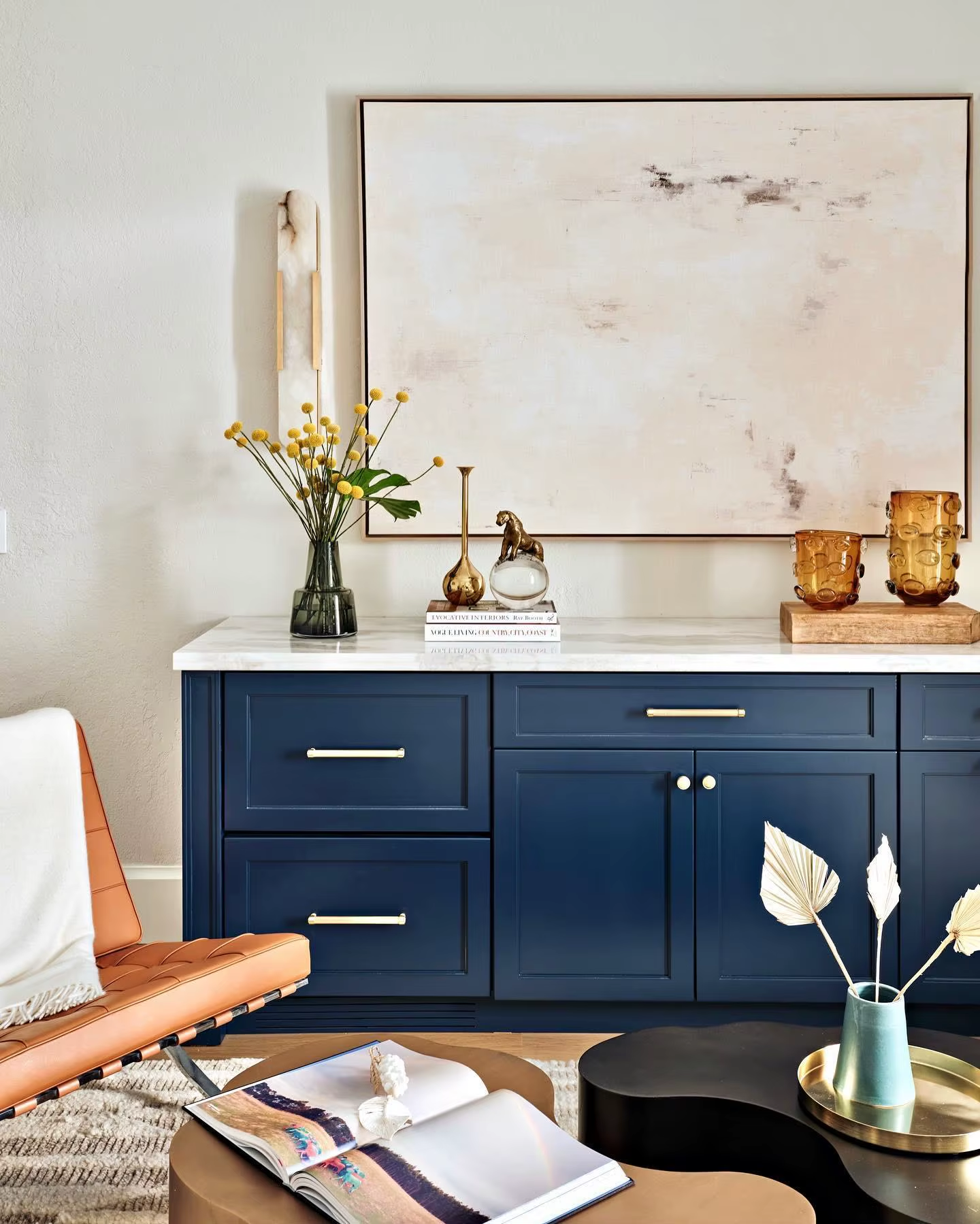 Stelo Alabaster Elongated Wall Sconce