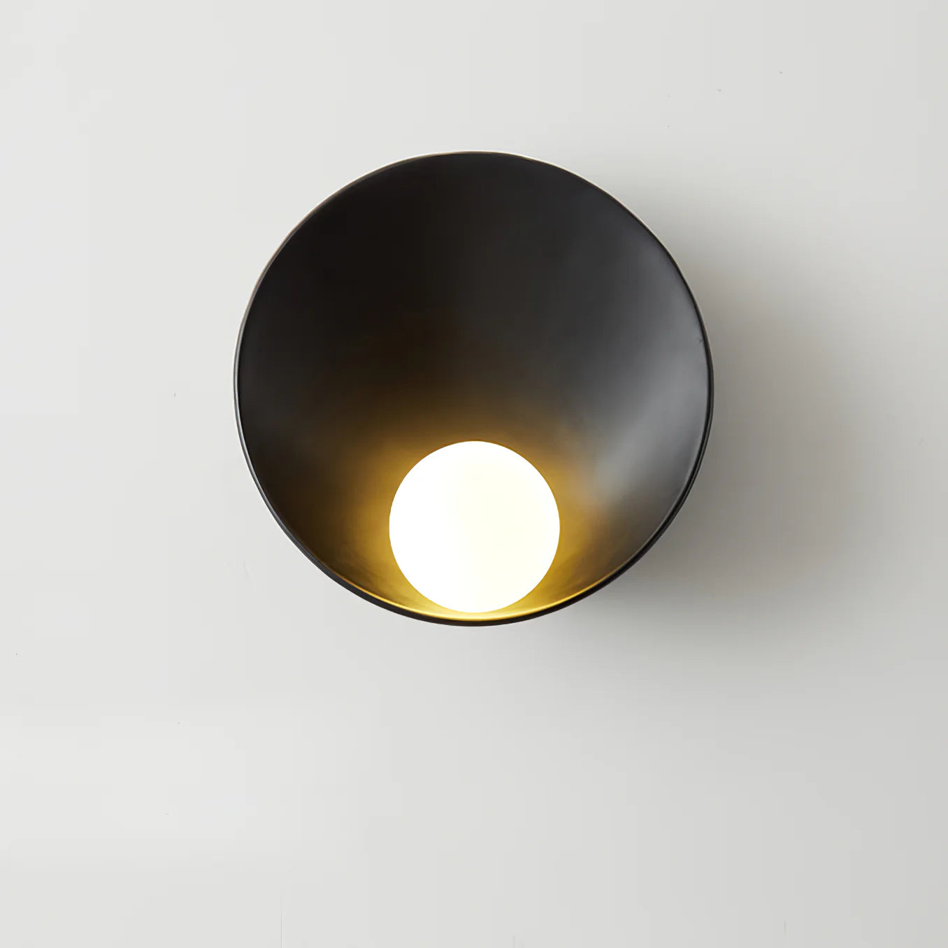 Musa Wall Lamp