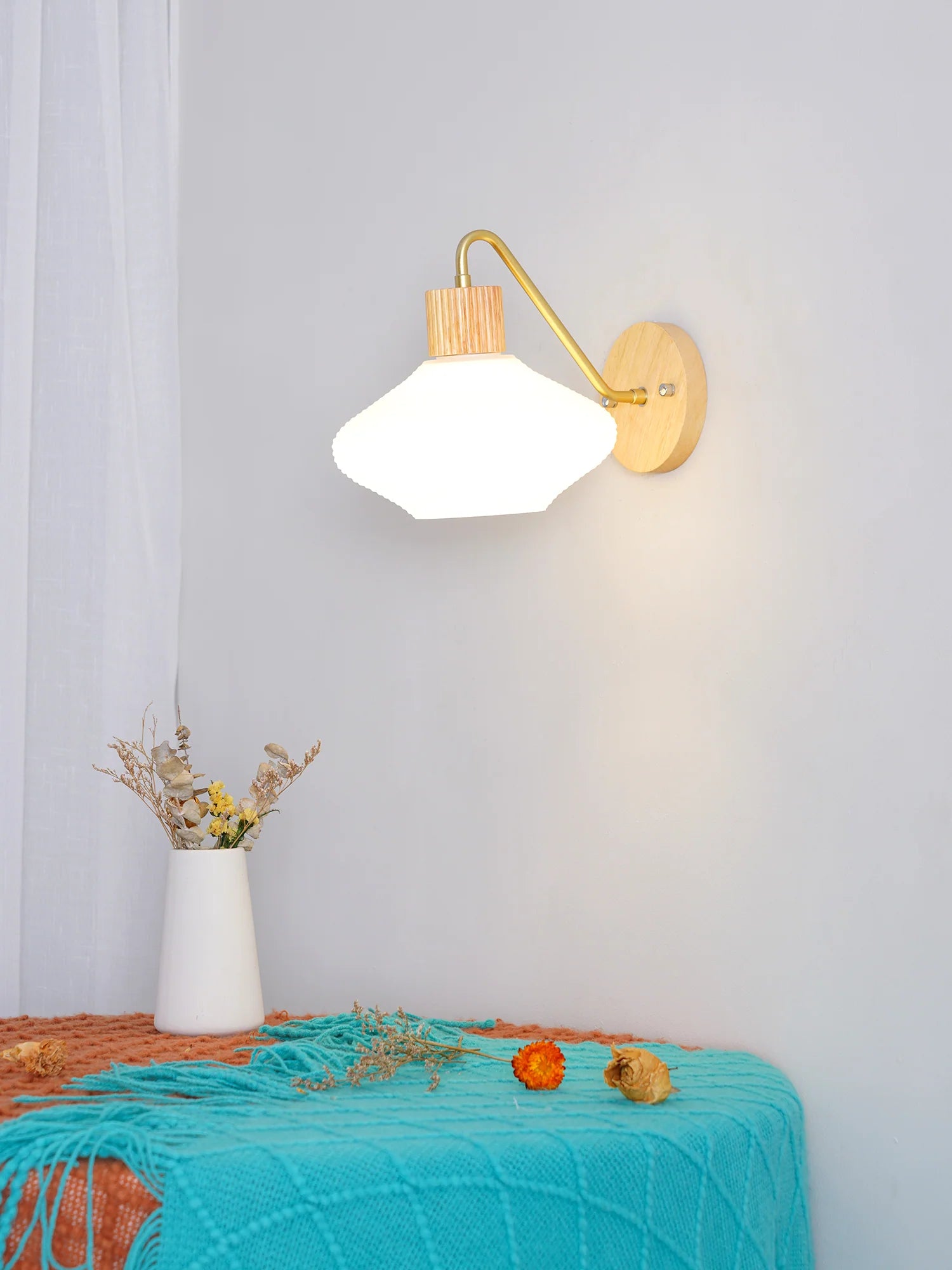 Wohlert Wall Lamp