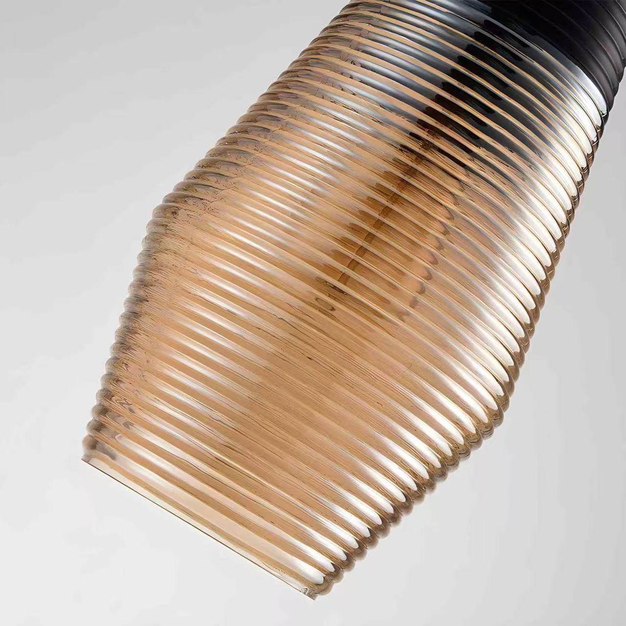 Apera Glass Hanging Lamp