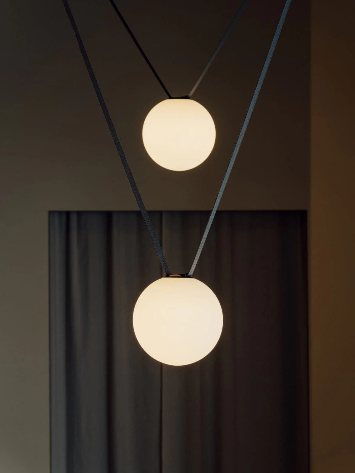 Light Rail Pendant Lamp