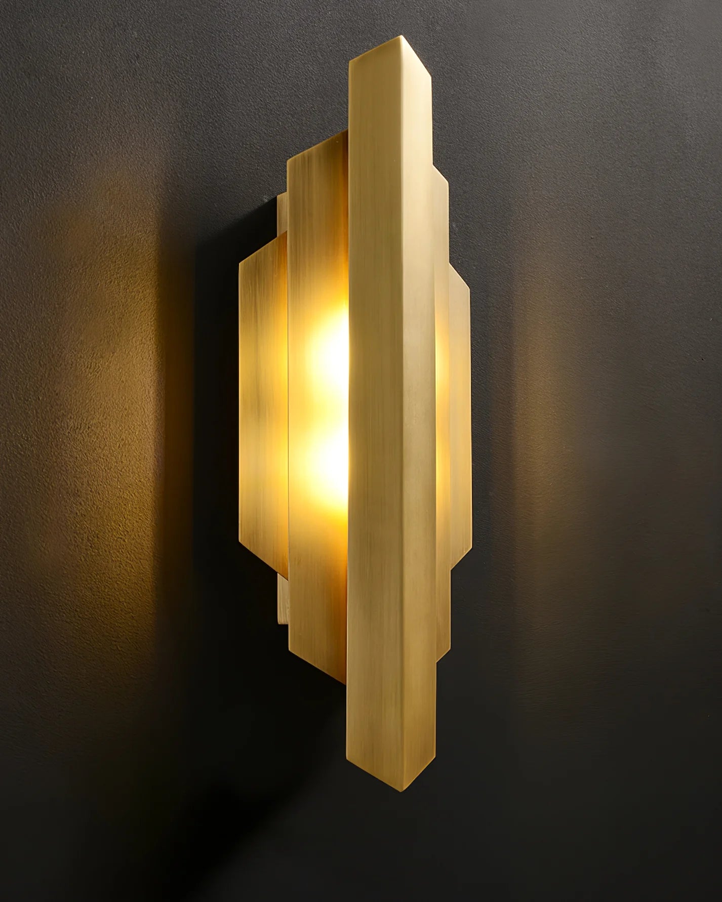 Deco Wall Lamp