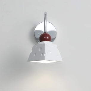 Alma Wall Light