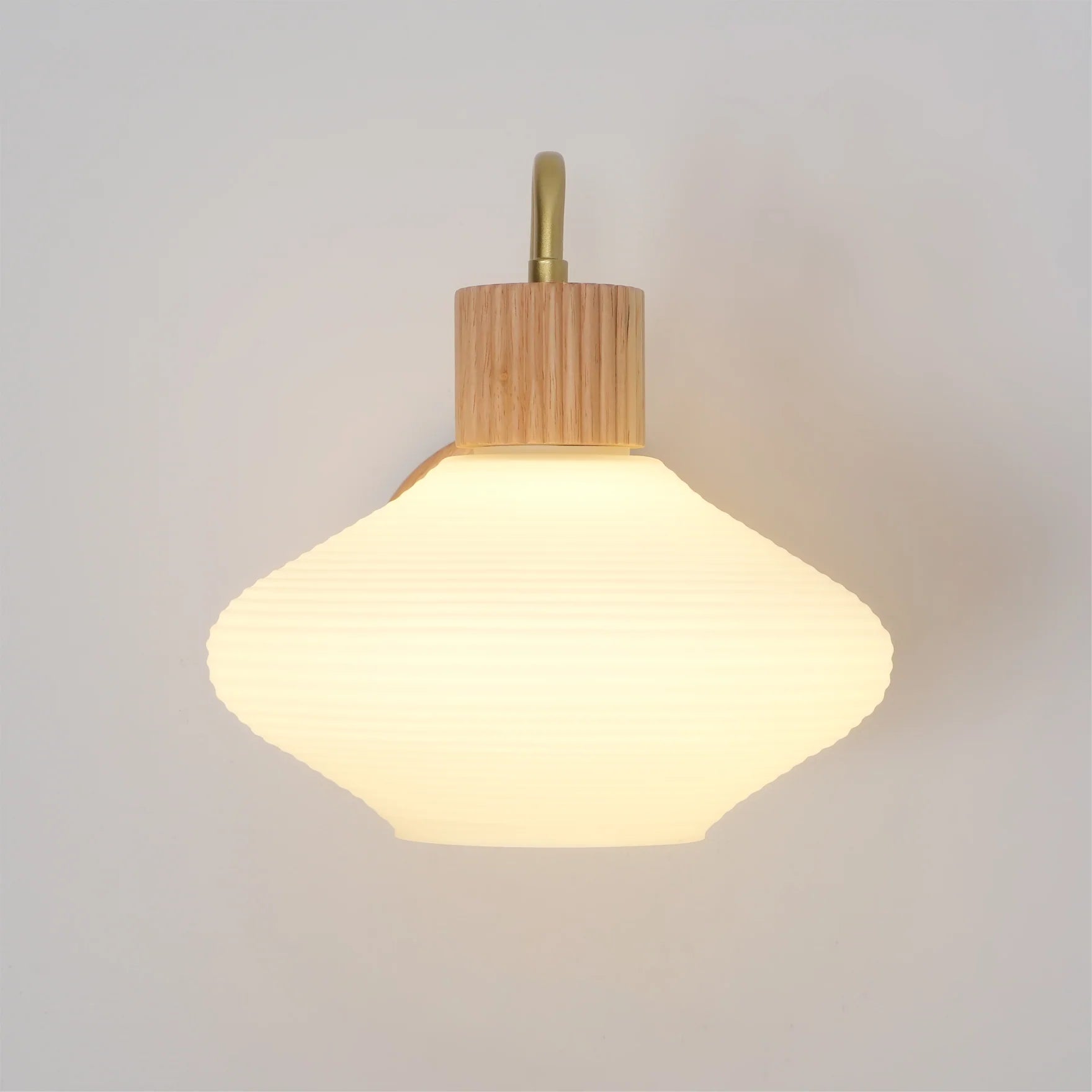 Wohlert Wall Lamp