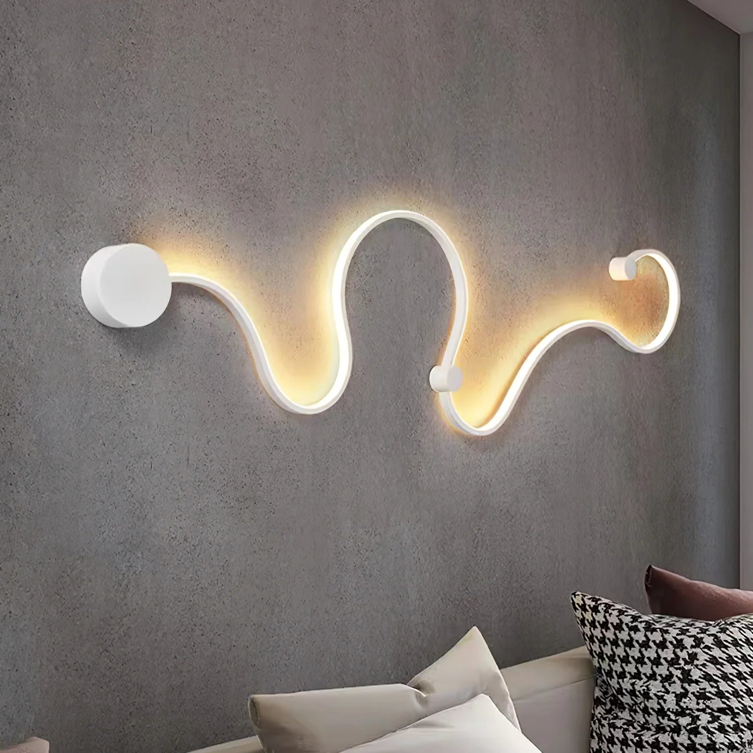 Snake Wall Lamp