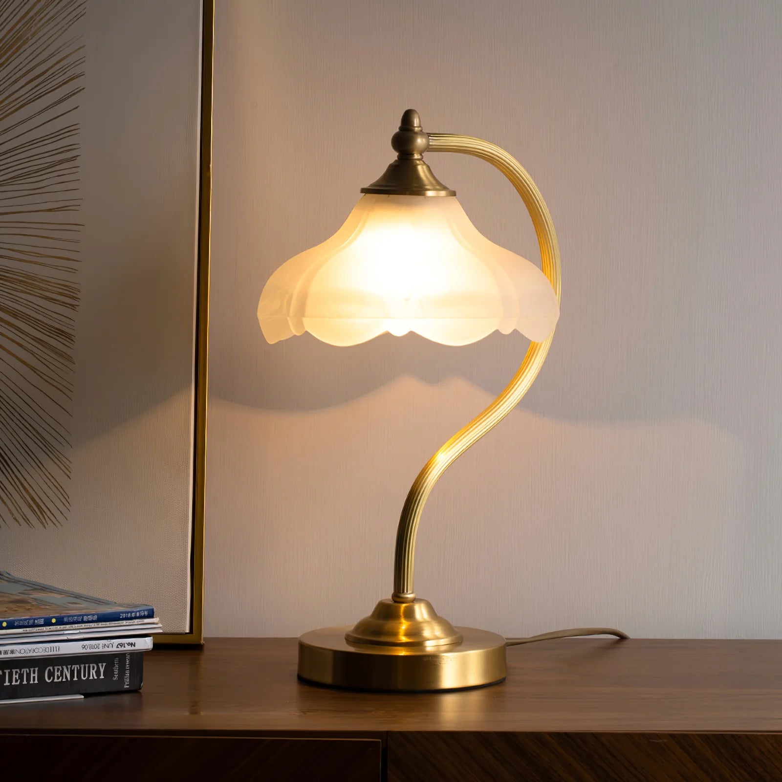 Magnolya Flower Table Lamp