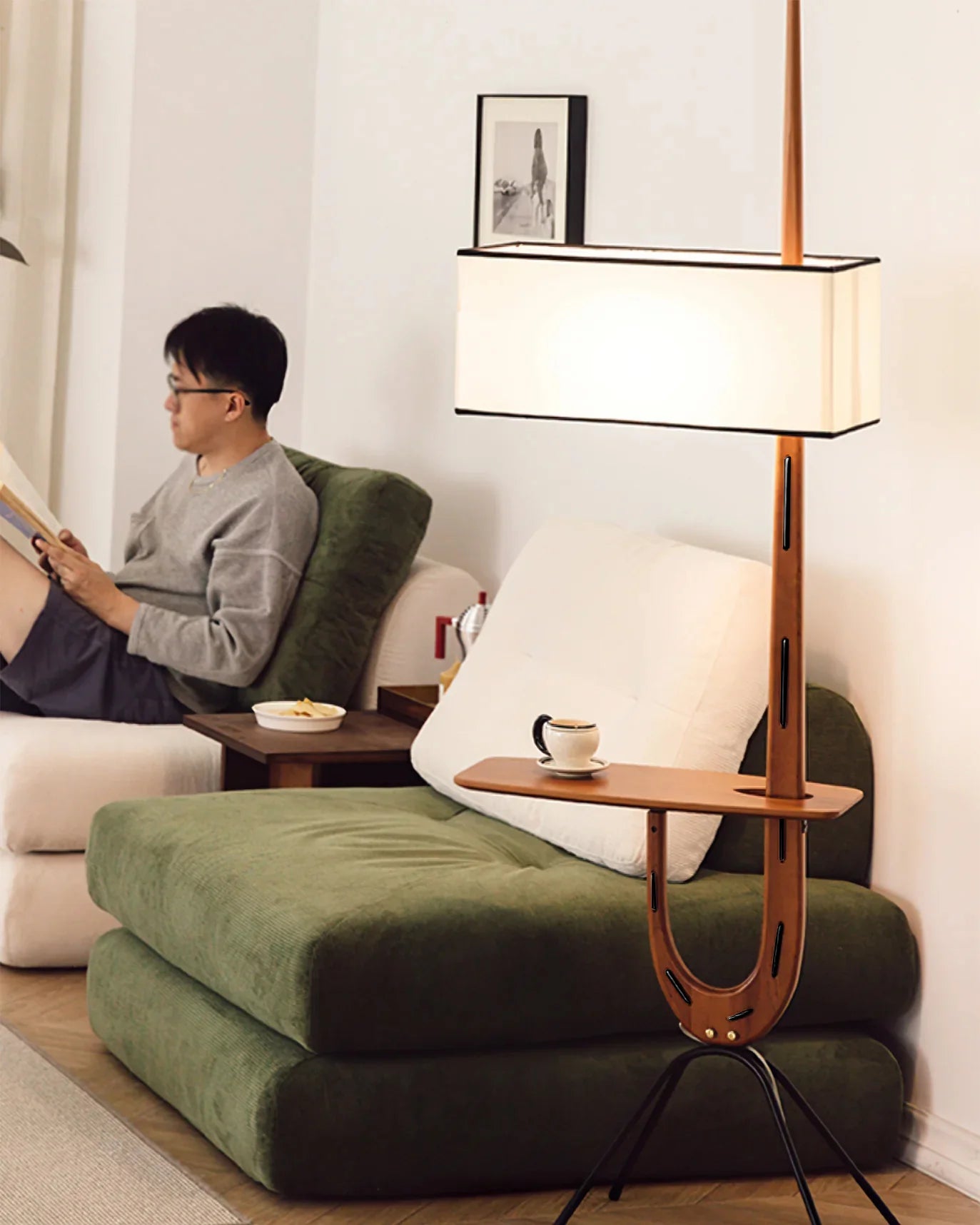 Rispal Giraffe Floor Lamp