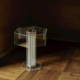 Super Wire Glass Table Lamp