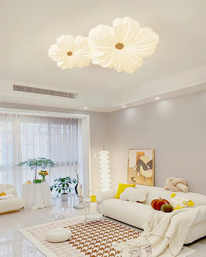 Cream Flower Ceiling Lamp