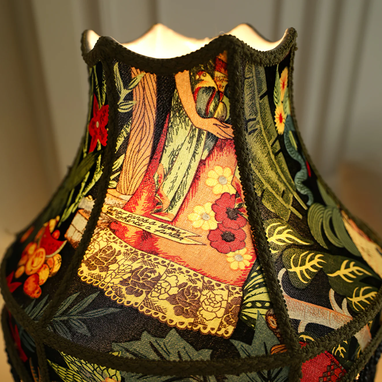 Japan Style Peony Table Light