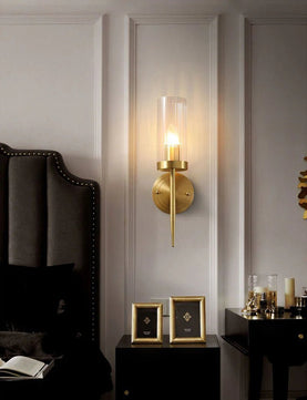 Alouette Wall Lamp