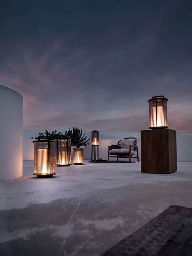 Line Glass Lantern Solar Floor Lamp