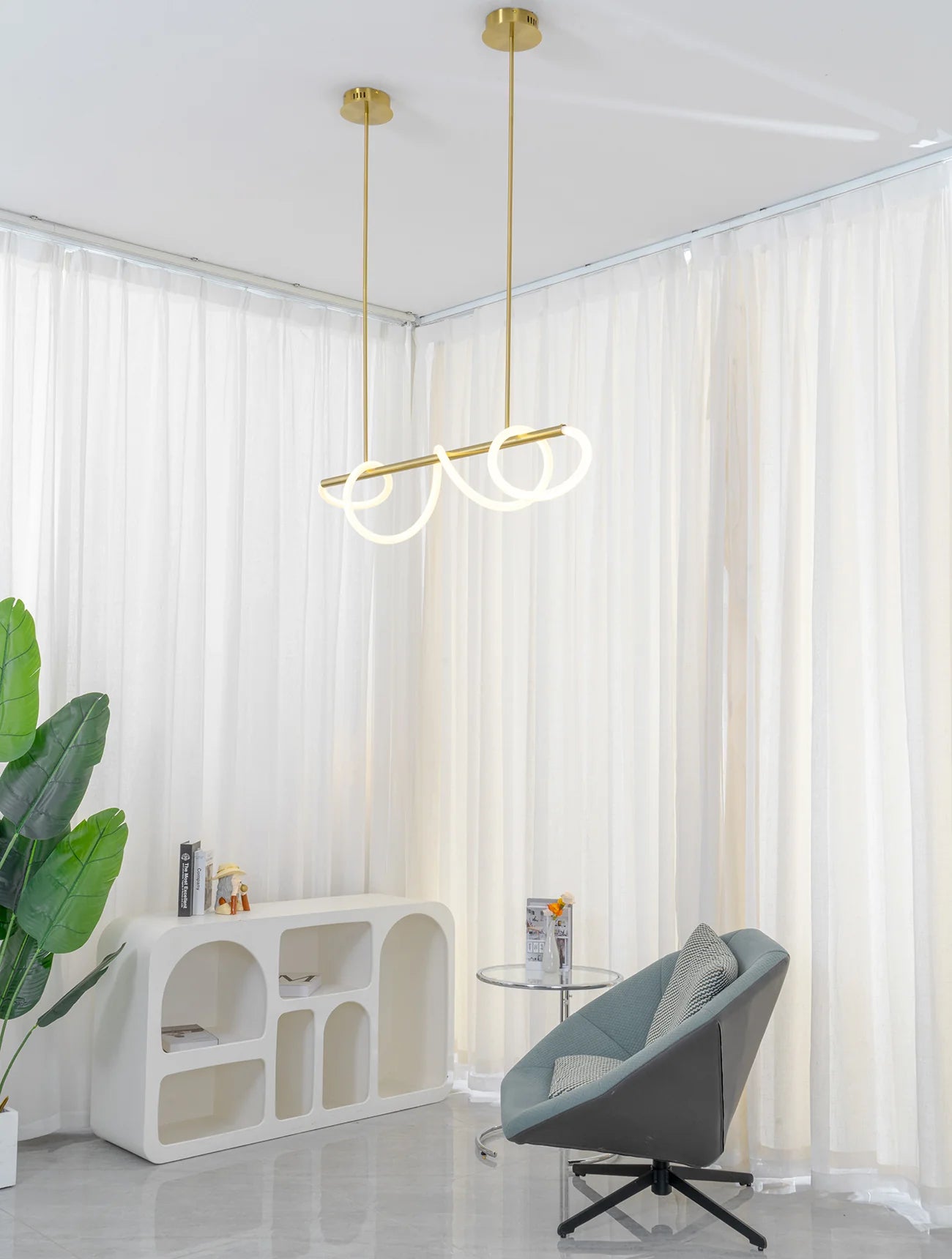 Serpentine Glow Gold Chandelier