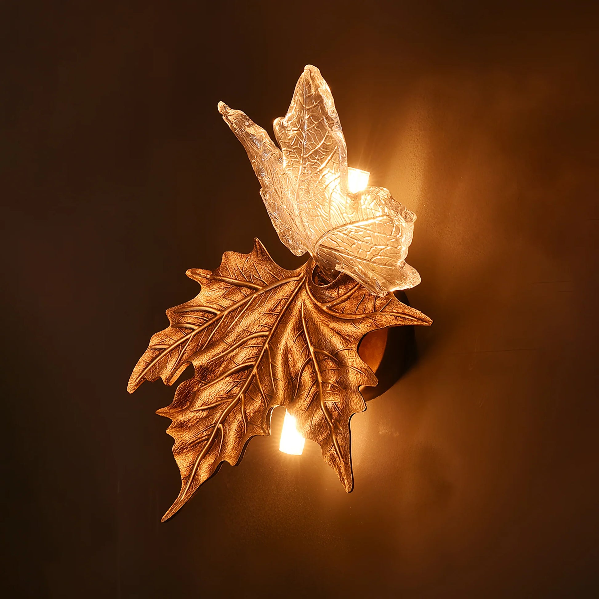 Folio Leaves Wall Lamp