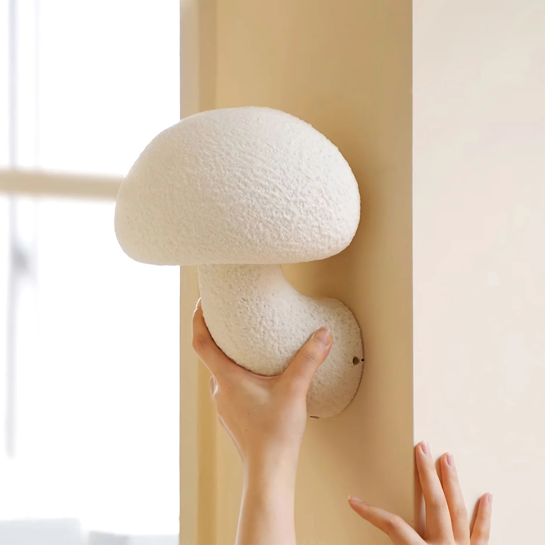 Mushroom Resin Wall Lamp