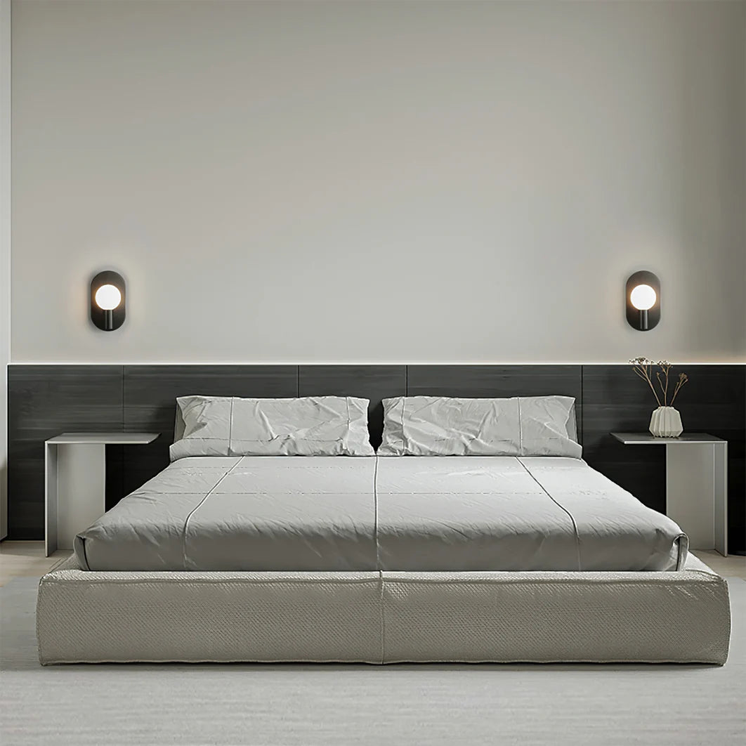 Kalux Wall Lamp