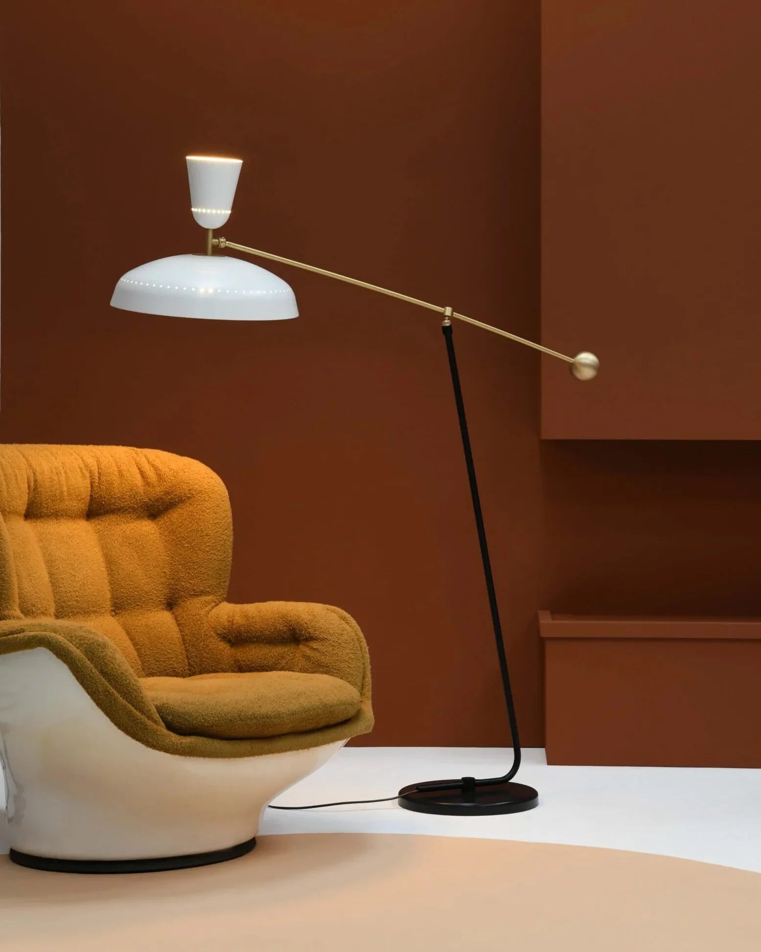 G1 Floor Lamp