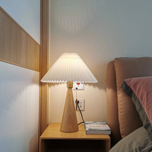 Stringer Table Lamp