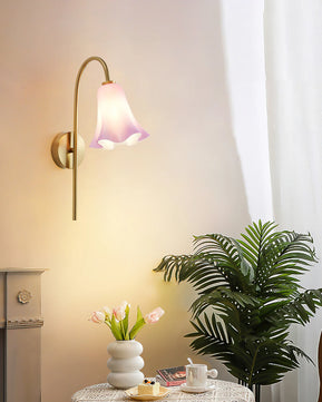 Flora Wall Lamp