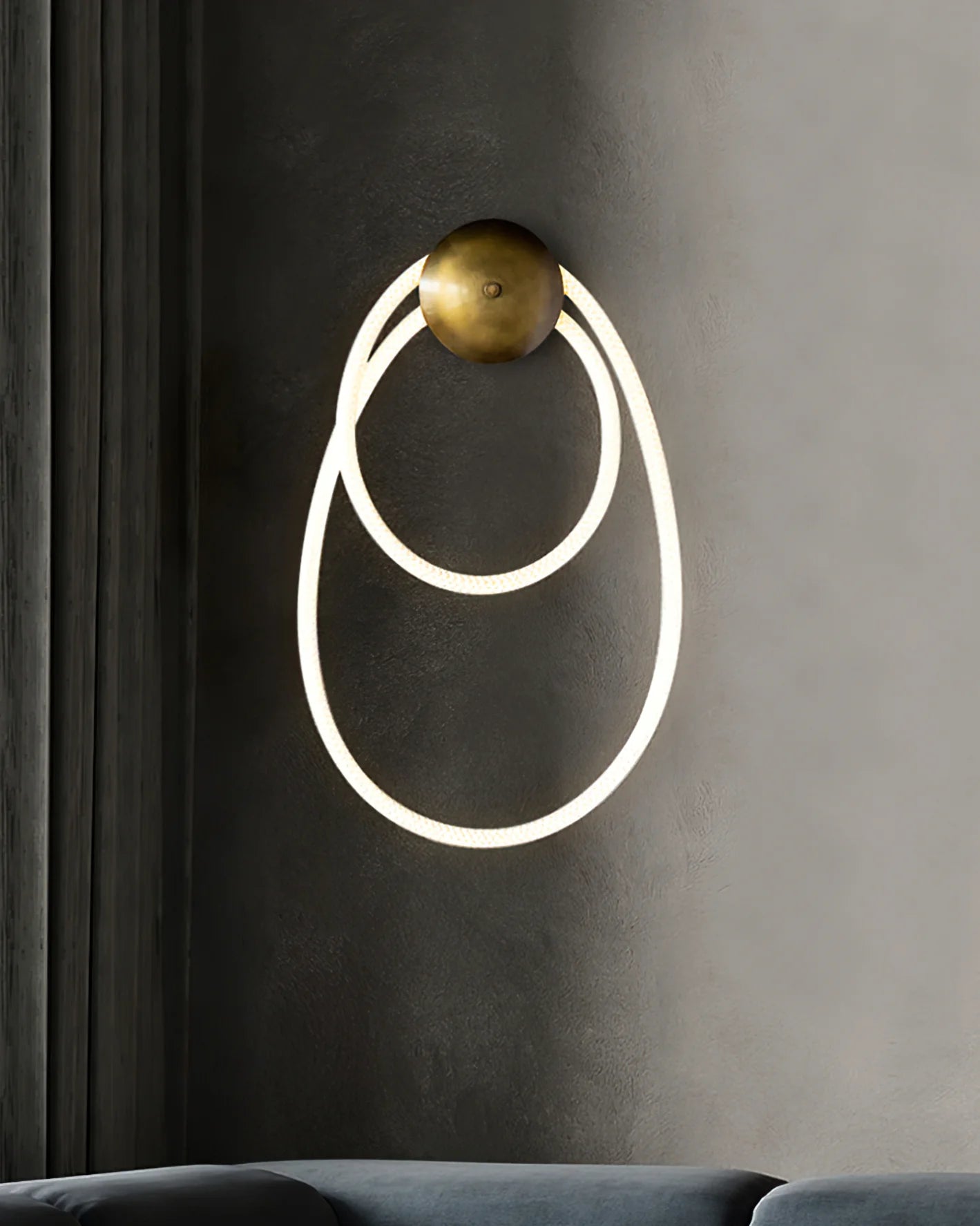 Rigel Wall Lamp