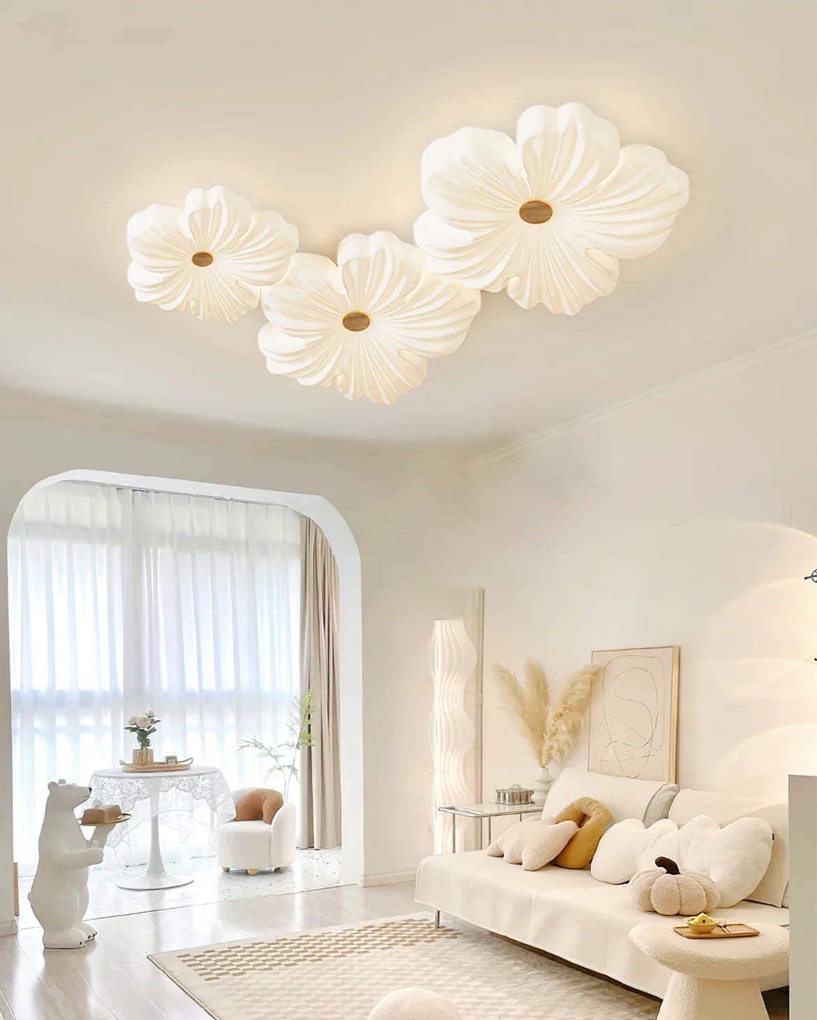 Cream Flower Ceiling Lamp