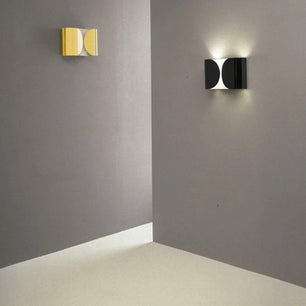 Foglio Wall Lamp